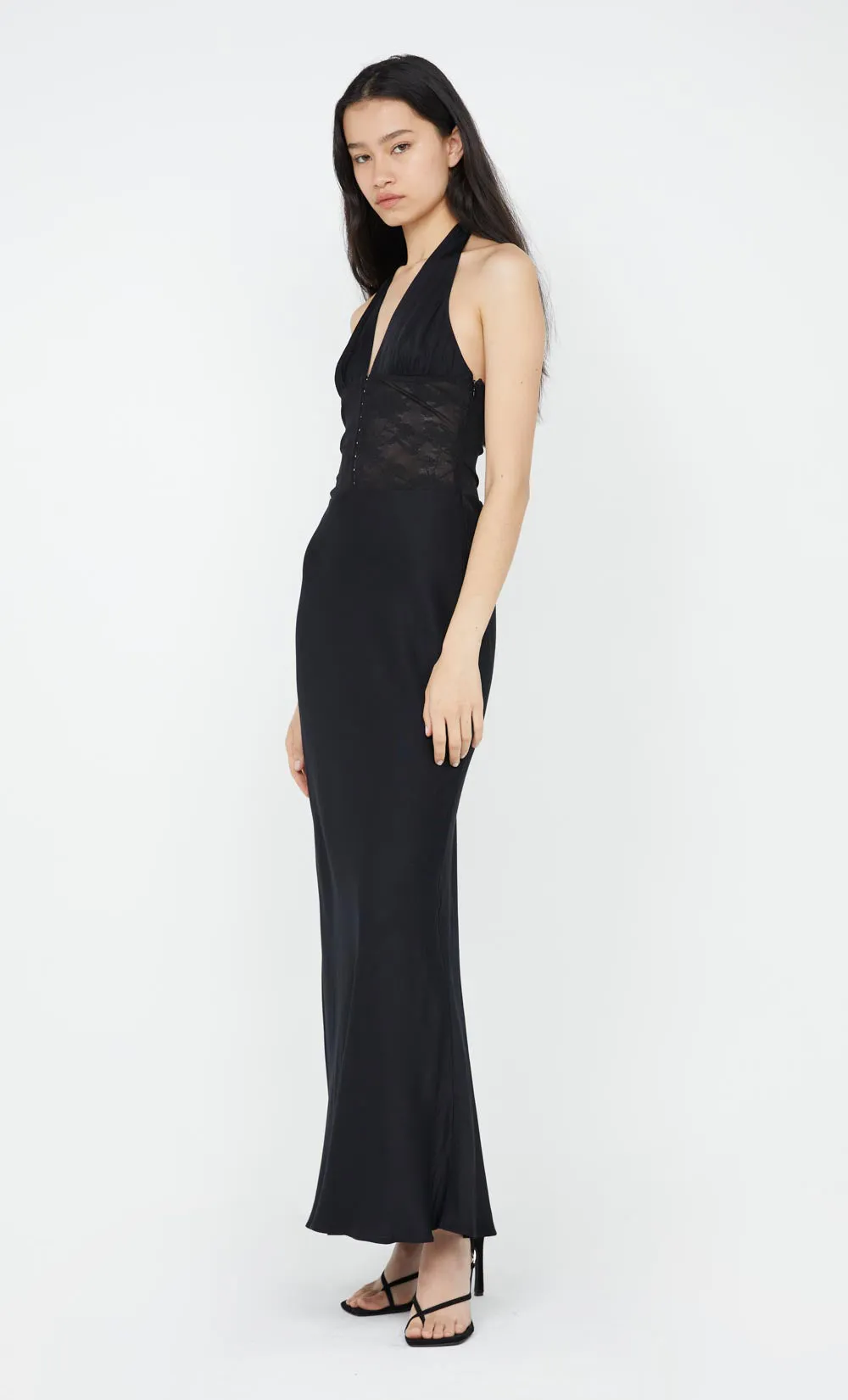 AKARI HALTER DRESS - BLACK