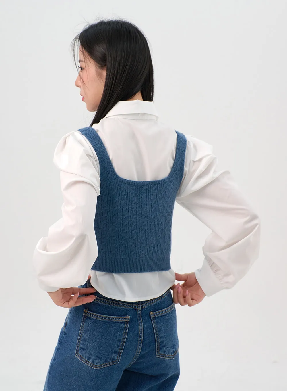 Cable-Knit Crop Vest OG328