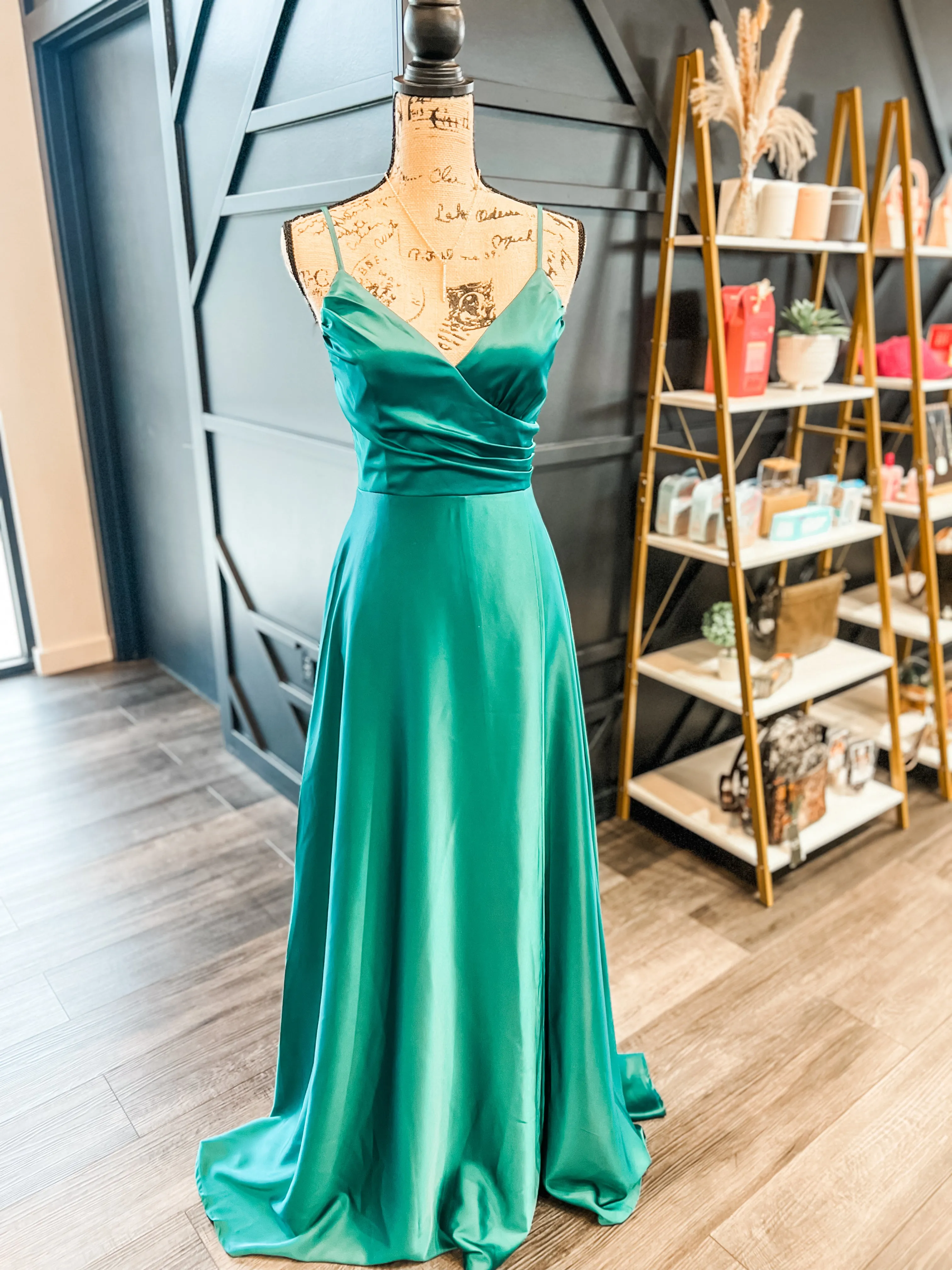 *FINAL SALE* Mia Satin Maxi Dress (Emerald)