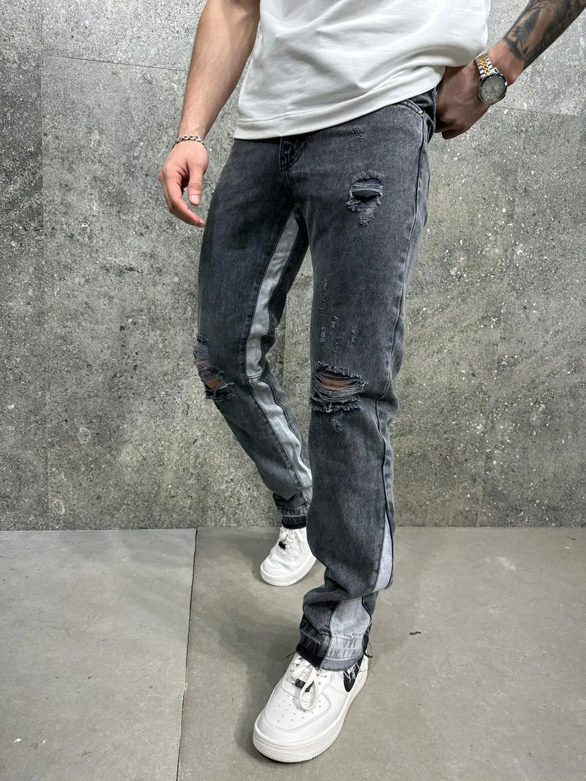 Flay Flared Bottom Jeans - Gray  Y29