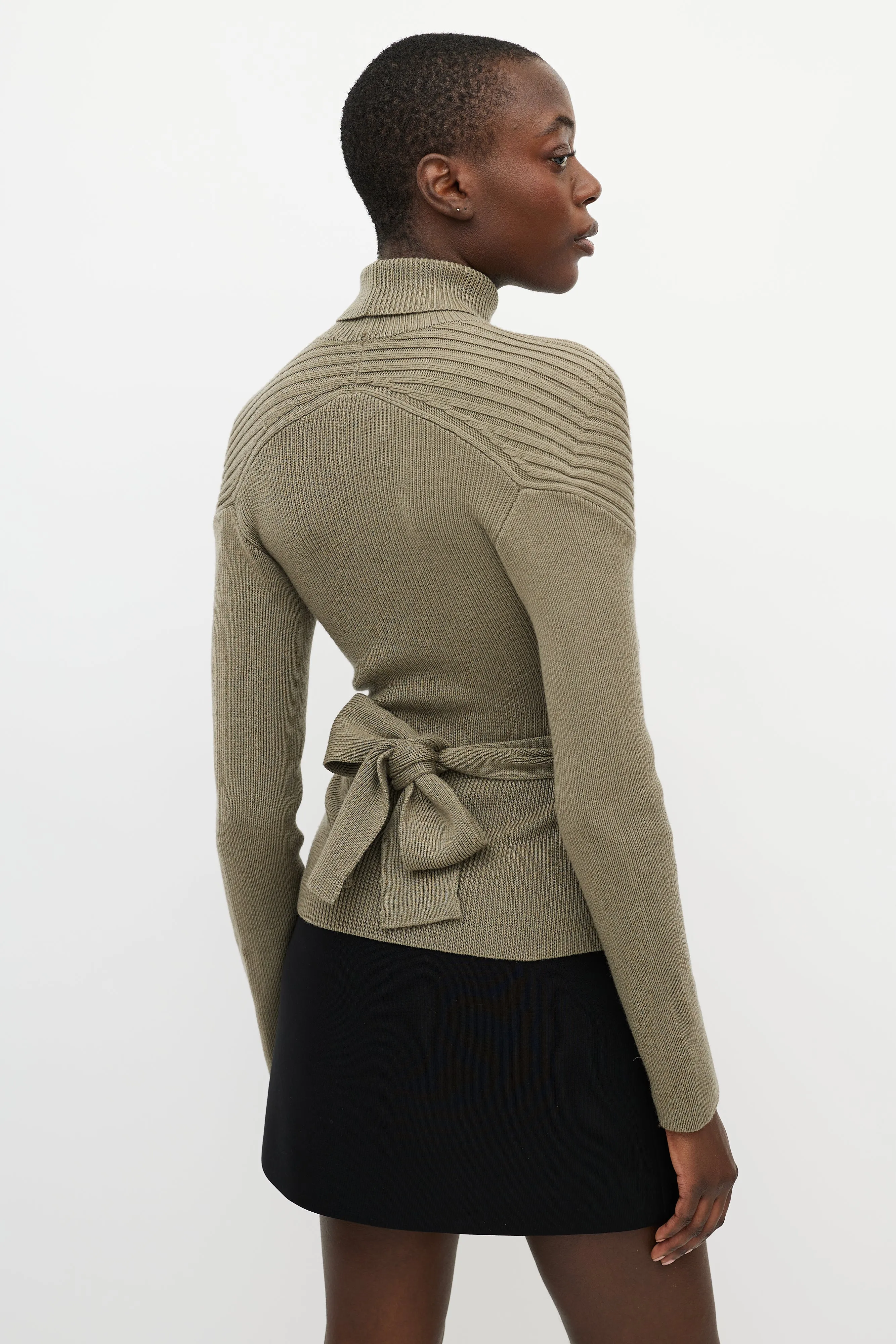 Green Ribbed Knit Turtleneck Sweater