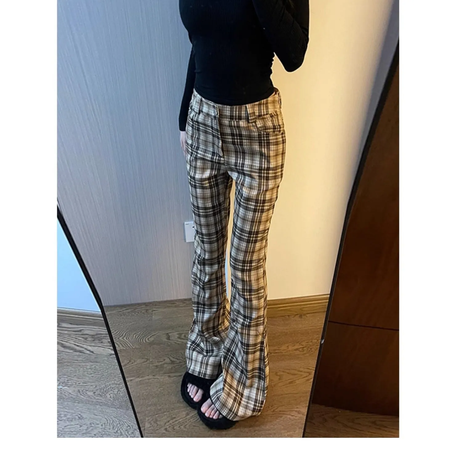 Lanfubeisi grunge outfits Micro Horn Plaid Sports Pants Women's New Autumn and Winter High Waist Slimming Slim Fit Hot Girl Horseshoe Casual Pants Mopping Pants