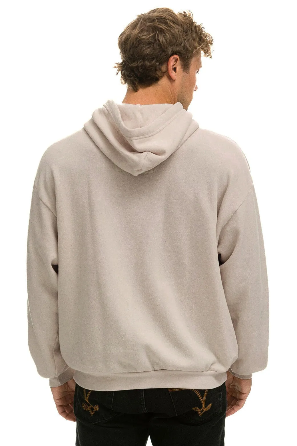 LOGO PULLOVER RELAXED HOODIE - SAND