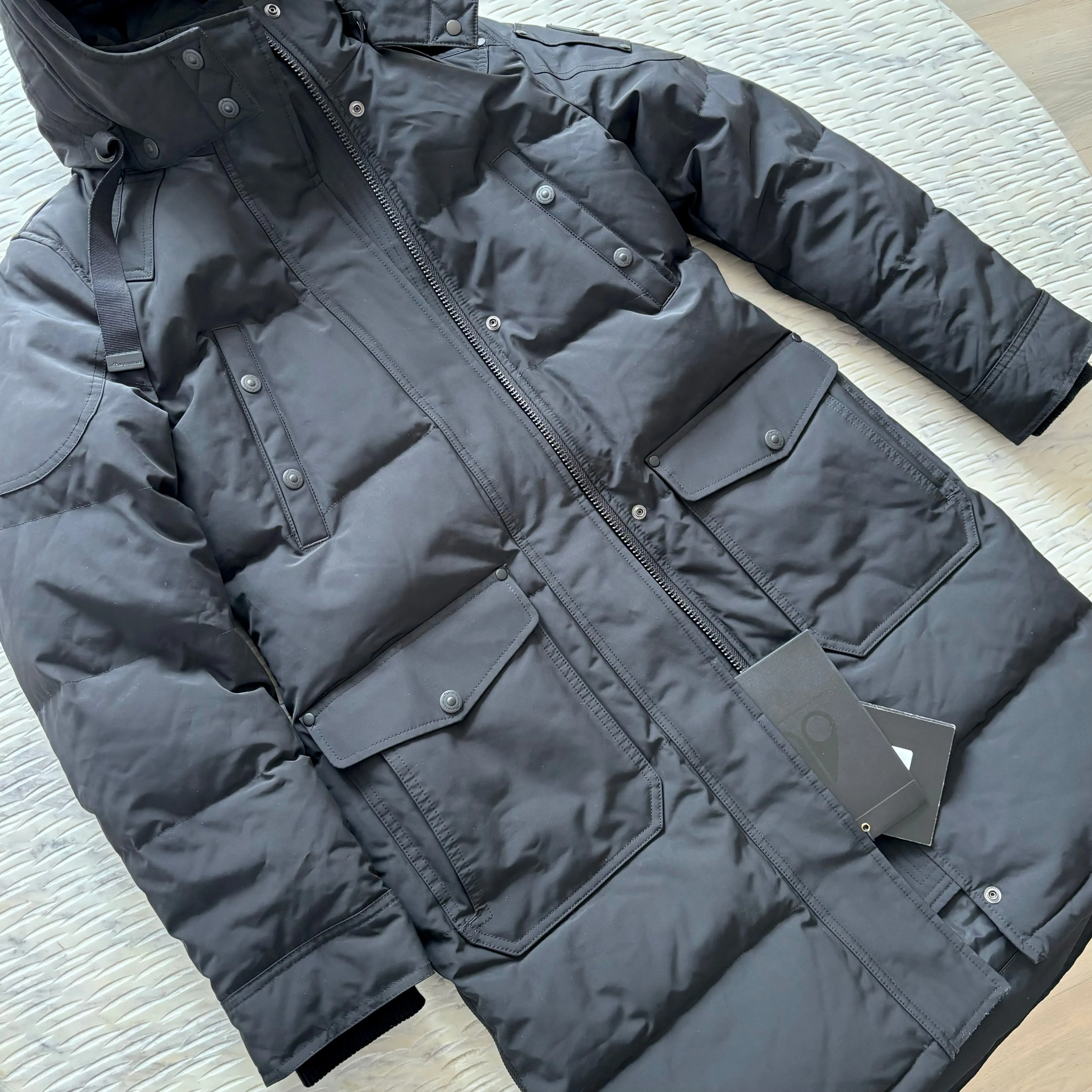 Moose Knuckles Onyx Bonaventure Parka Size M