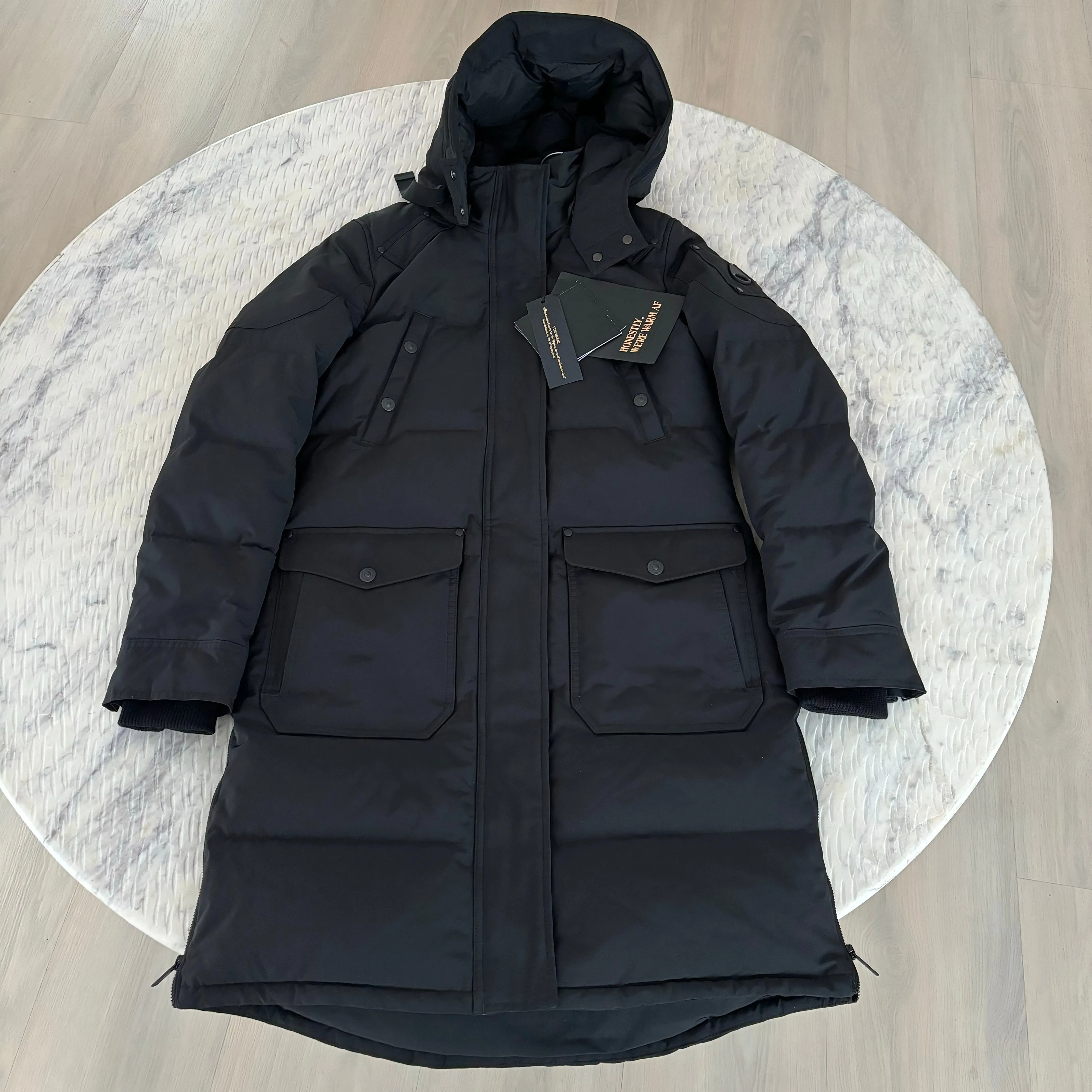 Moose Knuckles Onyx Bonaventure Parka Size M