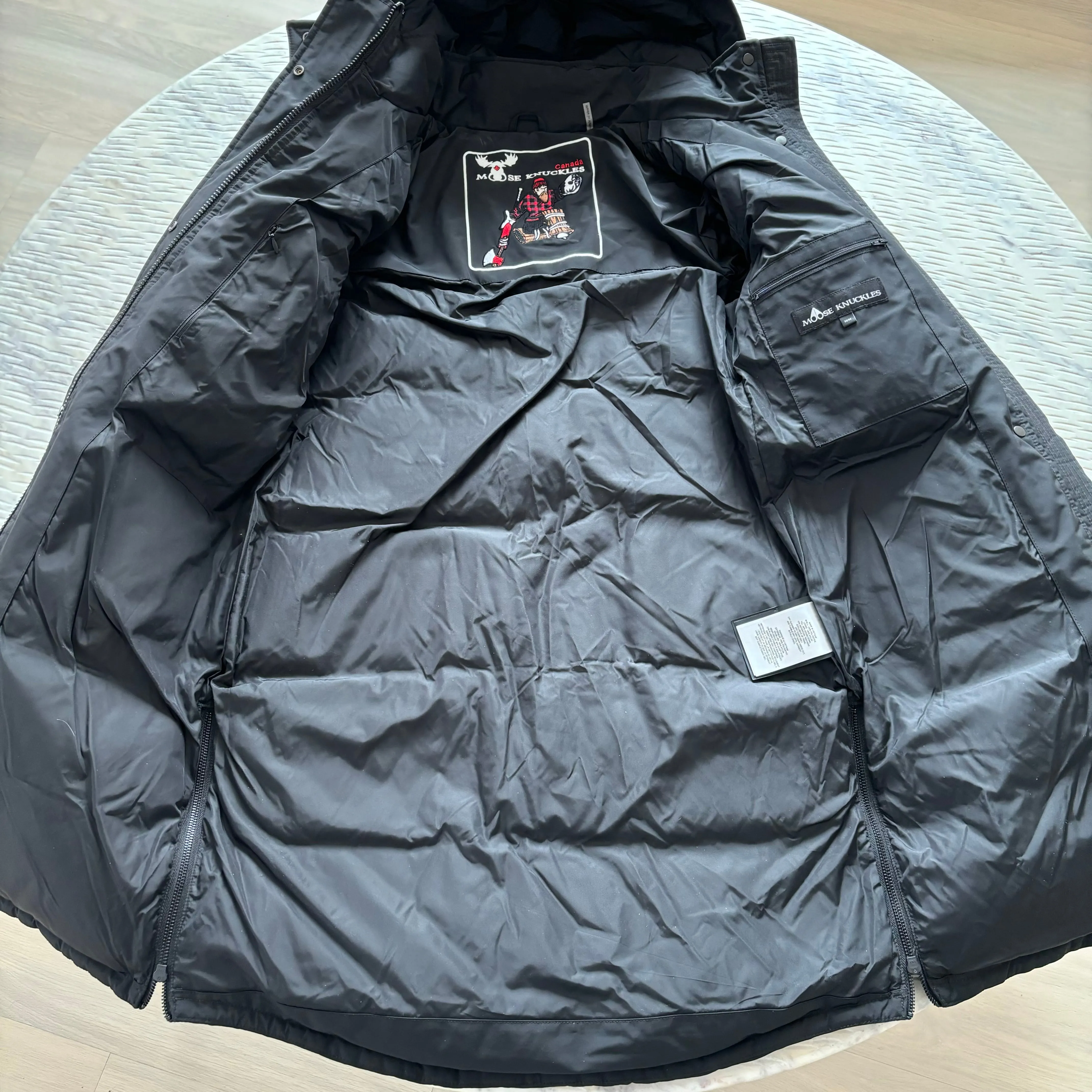 Moose Knuckles Onyx Bonaventure Parka Size M