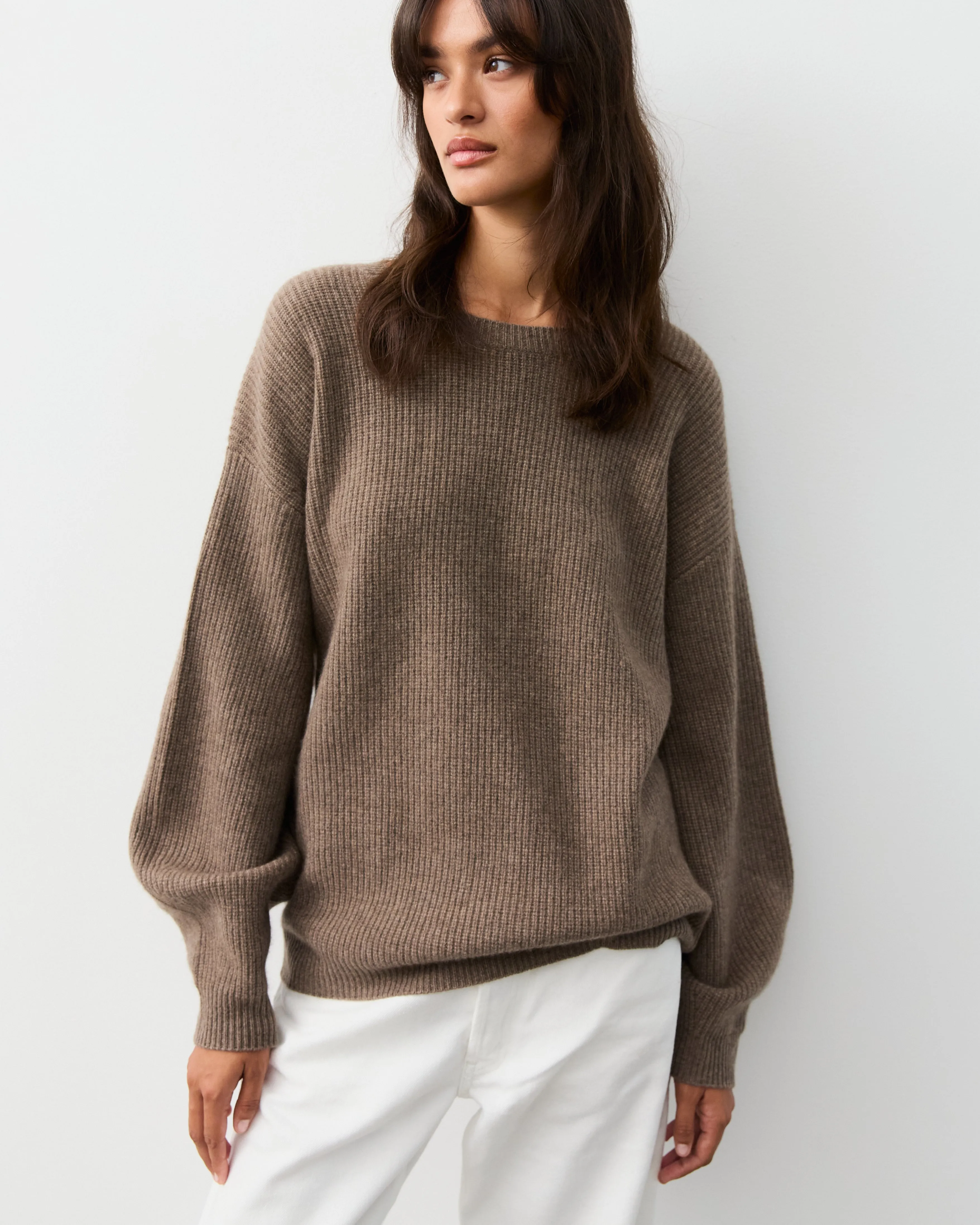 THE CHUNKY CREW SWEATER - BRACKEN