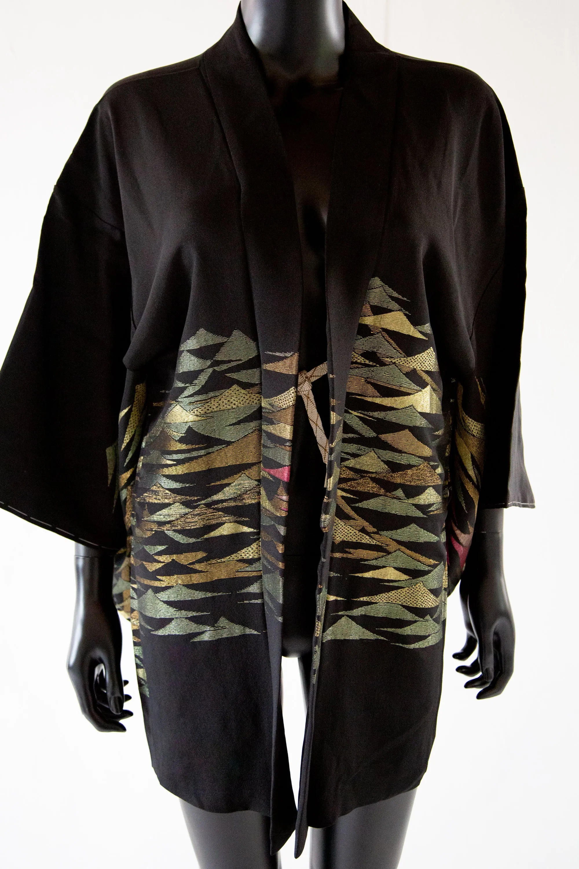 Vintage 1950s Black Metallic Abstract Haori Kimono Jacket