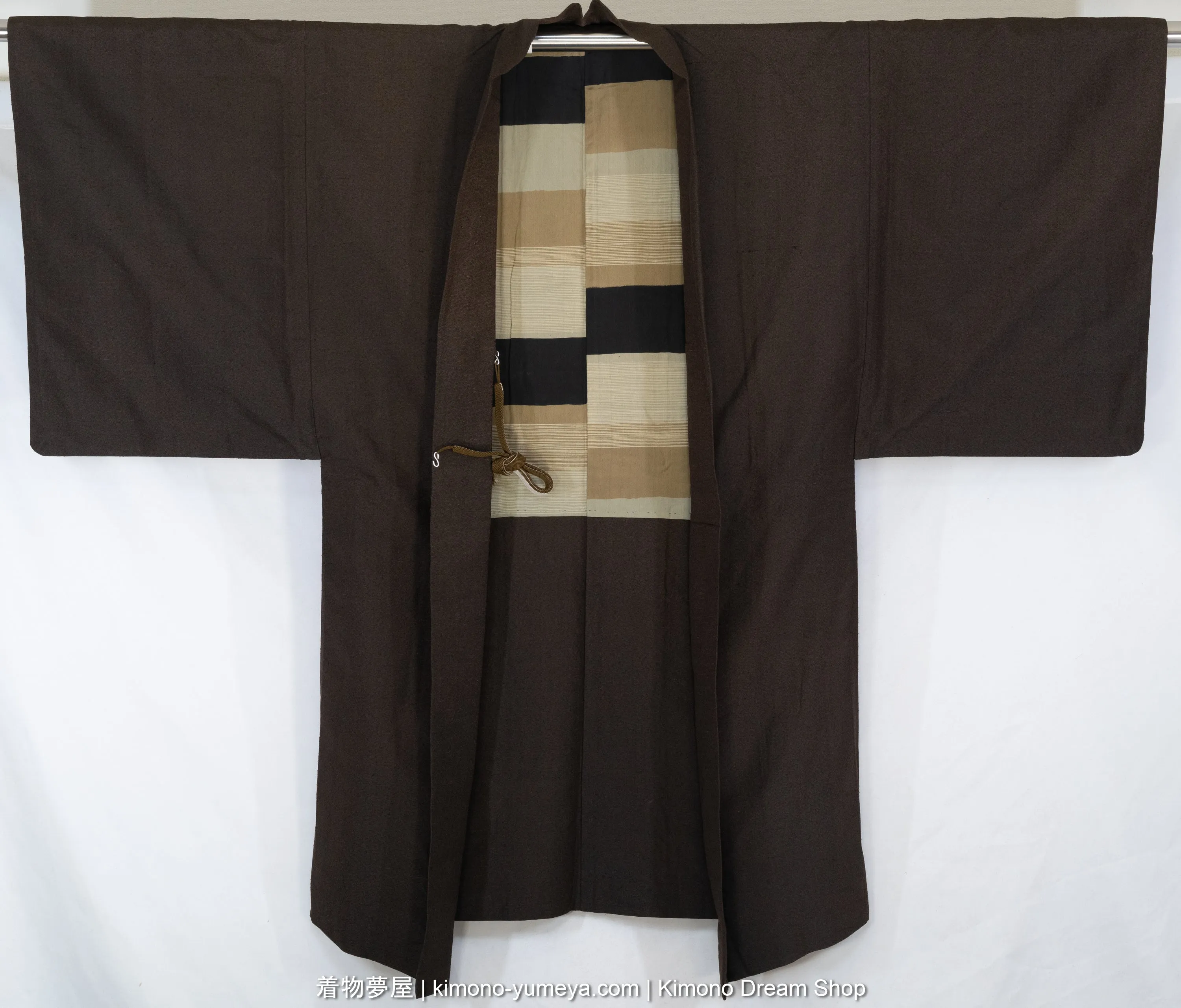 Vintage Silk & Synthetic Blend Men's Haori - Brown 1970s Kimono Jacket - Retro Design on Lining